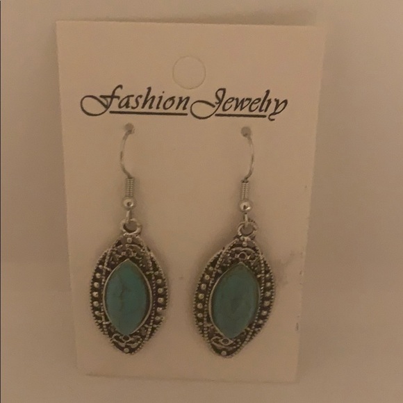 Fashion Jewelry Jewelry - Brand New Turquoise earrings